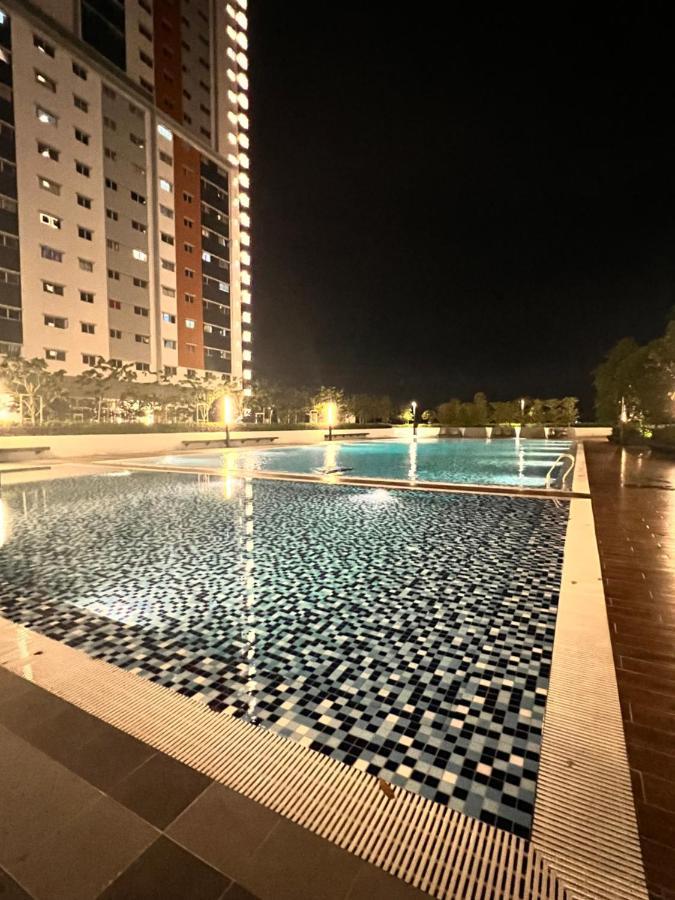 High Flyer Klia At Alanis Residence Kota Warisan Сепанг Экстерьер фото